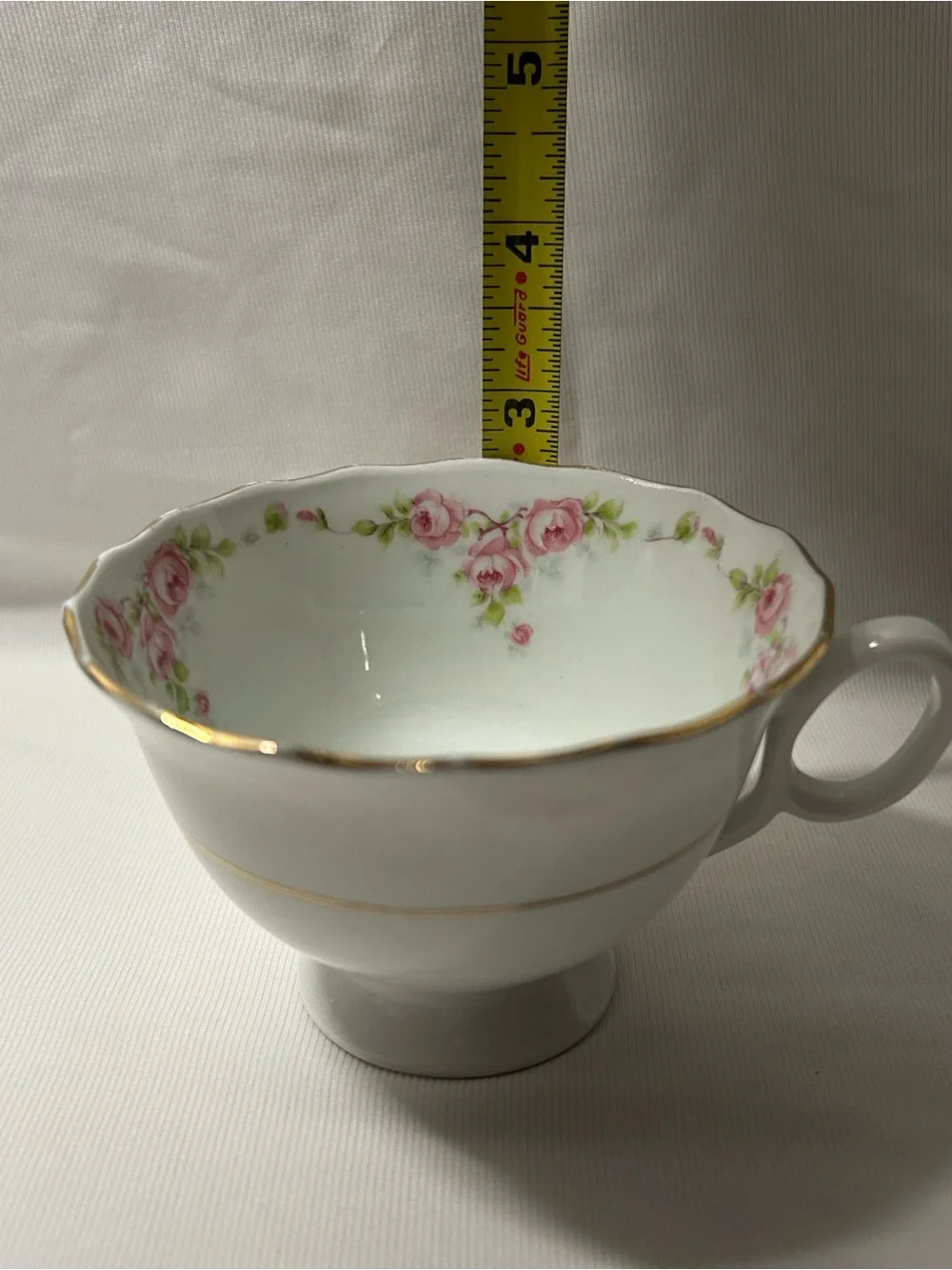 Vintage White Teacup with Pink Rose Garland and Gold Trim